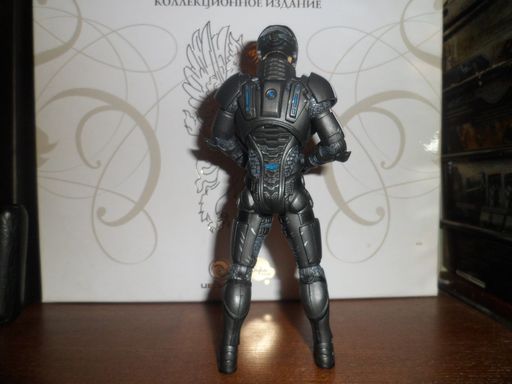 Mass Effect 3 - Shepard  Action Figure - обзор